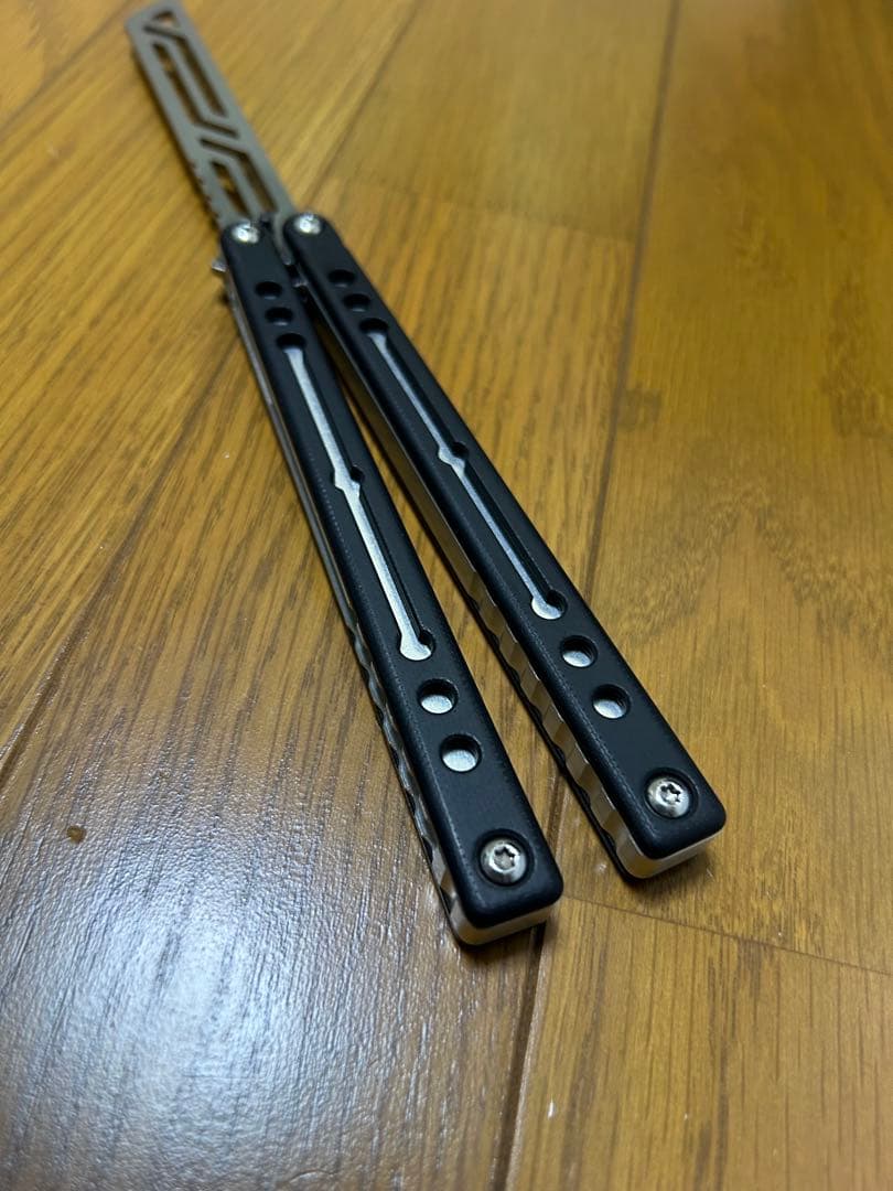 スポーツトイ・アクショントイ squid industries nautilus V2 silver
