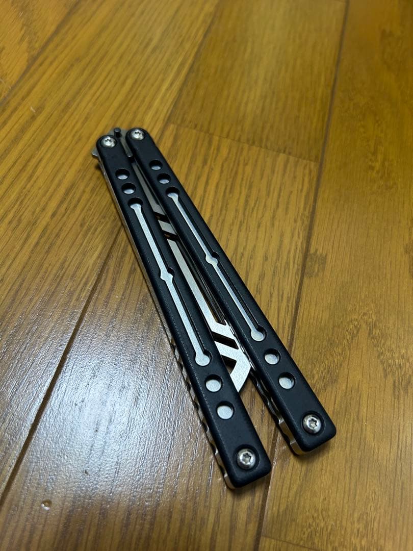 スポーツトイ・アクショントイ squid industries nautilus V2 silver