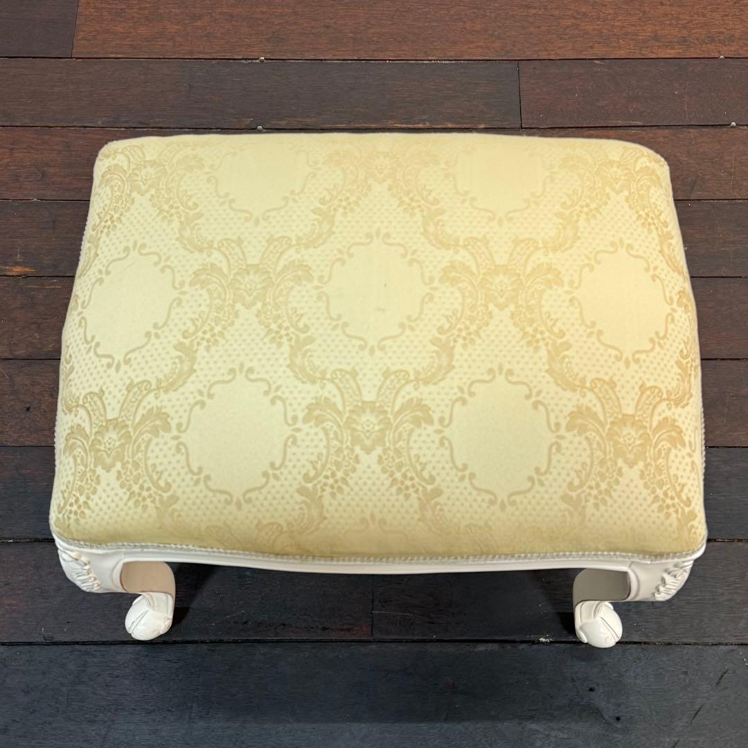 H112K62c クロシオ フランシスカ 猫脚 スツール