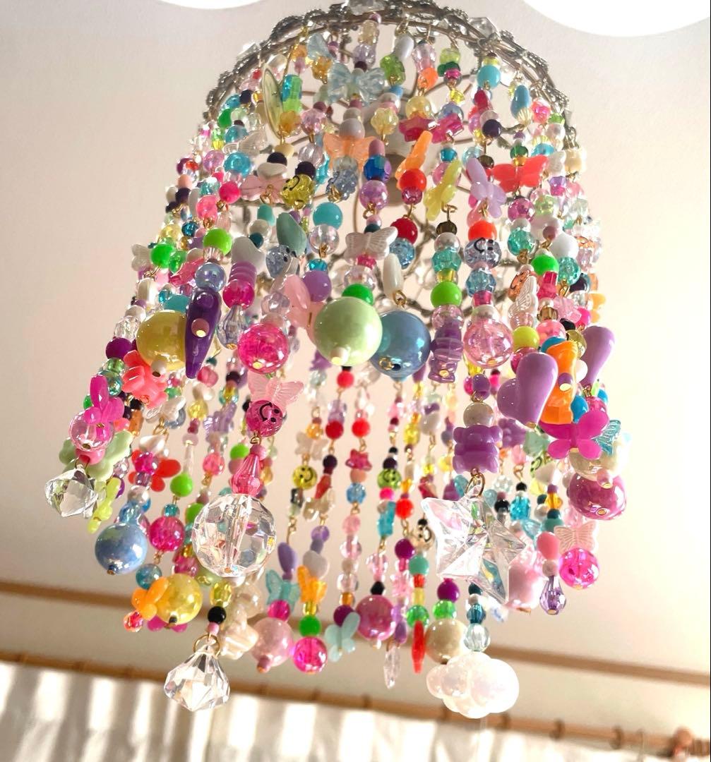 ミニシャンデリア　カラフルビーズ　天井照明　シーリングライト　ビーズ