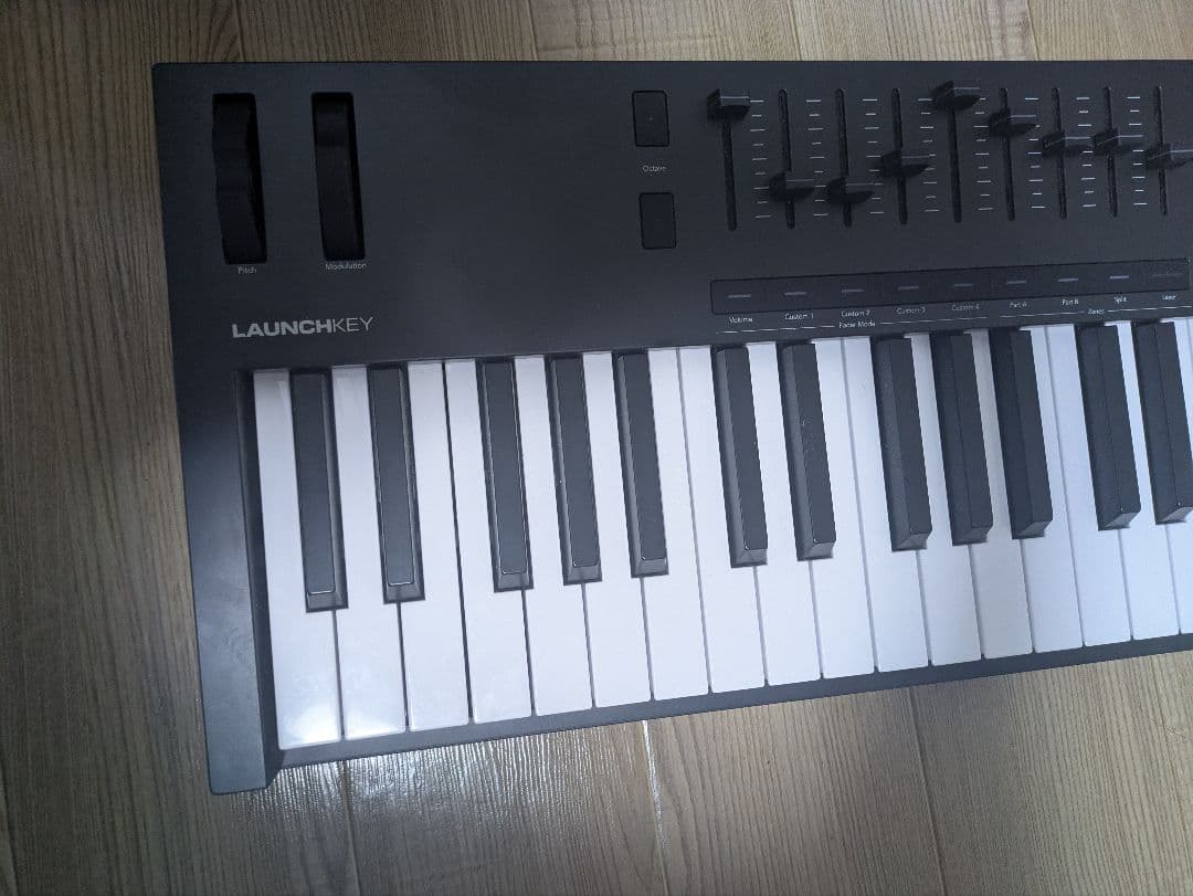 Novation/Launchkey 61 Mk4 | MIDIキーボード