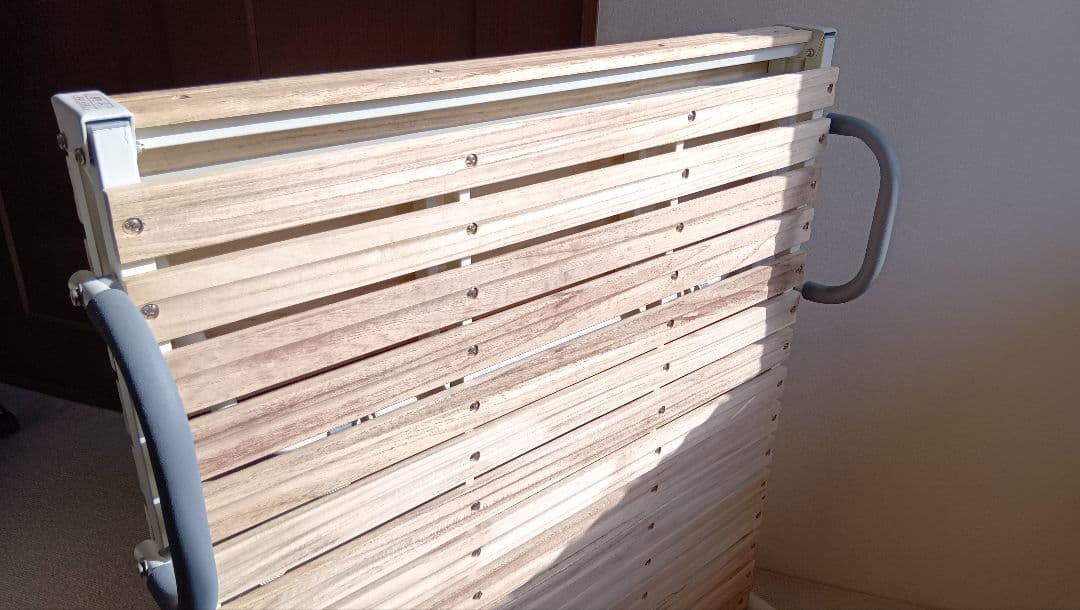 折りたたみベッド キャスター付き　ニトリ　シングル【中古】