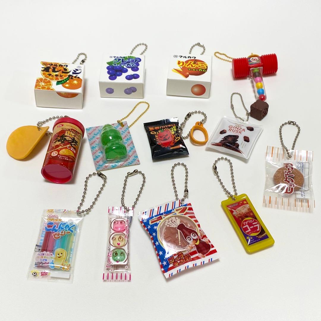 ガチャガチャ キーホルダー お菓子 まとめ売り - メルカリ