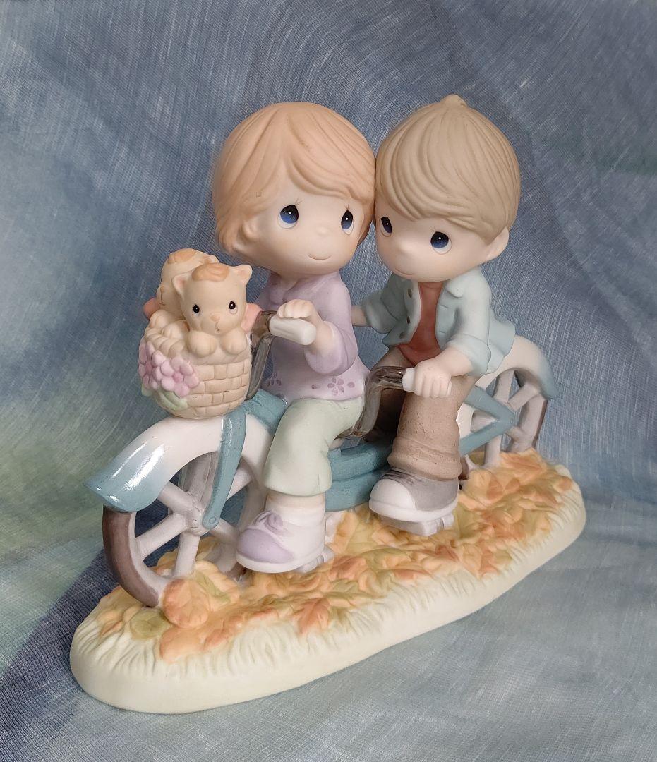 プレシャスモーメント 珍しいブルーアイ 生産数量限定作品 レア