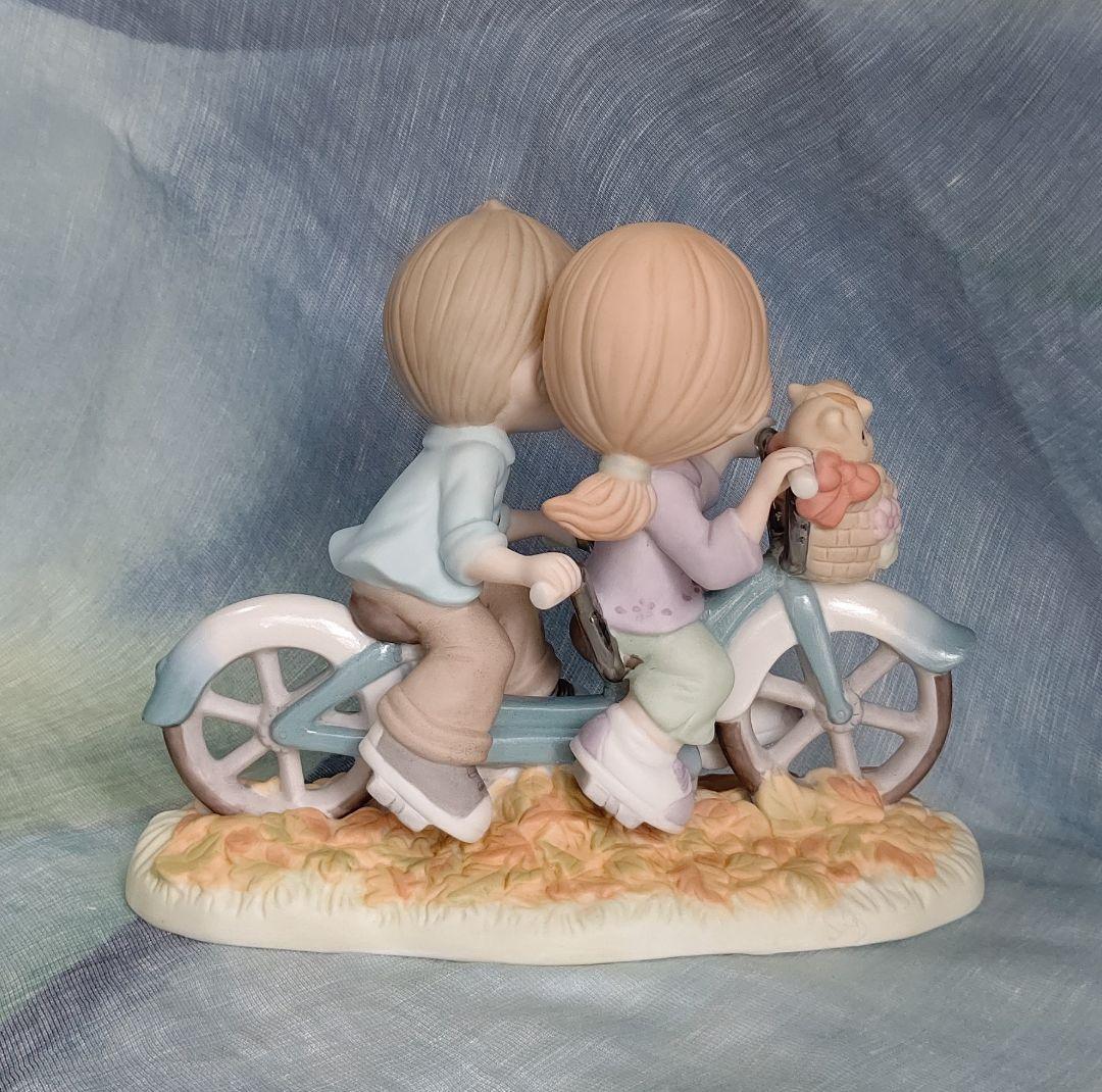 プレシャスモーメント 珍しいブルーアイ 生産数量限定作品 レア