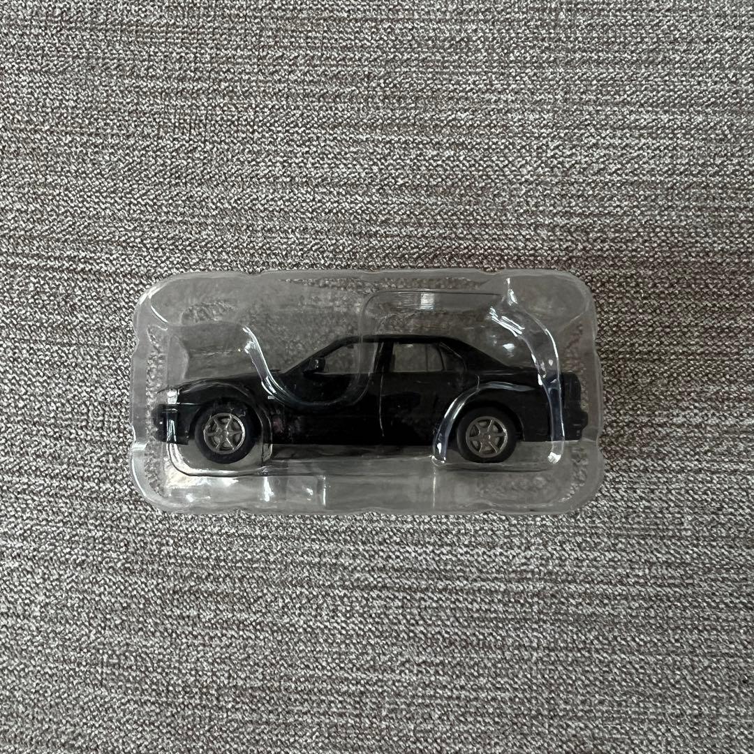 トミカリミテッドヴィンテージネオ ニッサン スカイライン R34 黒