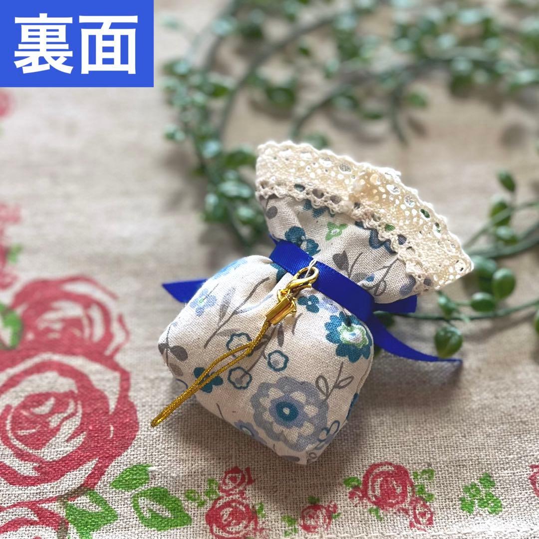 No.2304-25 ミニストラップサシェ 香り袋 春の小花柄＊パール③