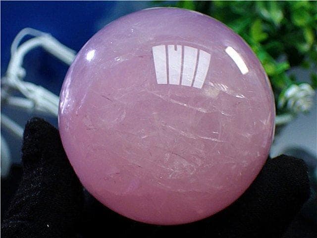 63MMAAA級家庭円満★天然紫ローズクォーツ丸玉YT4E1/170E17D