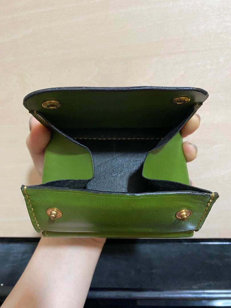 手縫い　グリーン 三つ折り財布 ハンドメイド