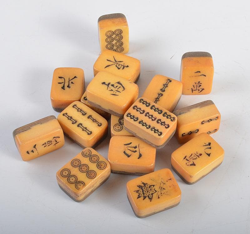 中国 竹嵌 骨牌 背竹牌 麻雀牌 箱付 V 8696