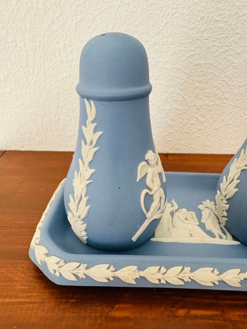 ウェッジウッドジャスパー置物