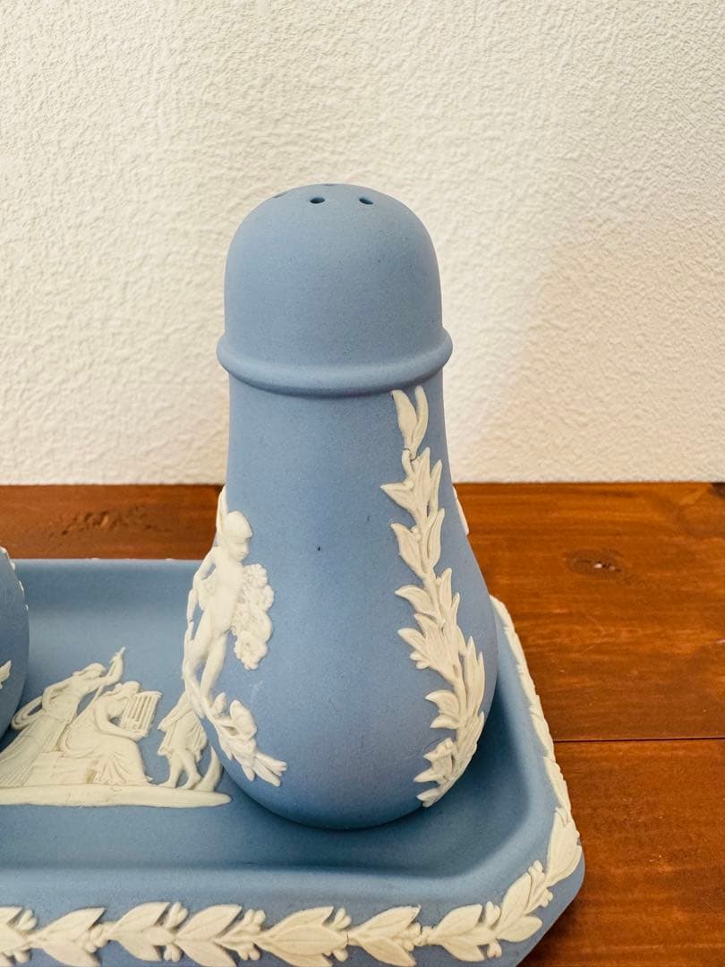 ウェッジウッドジャスパー置物