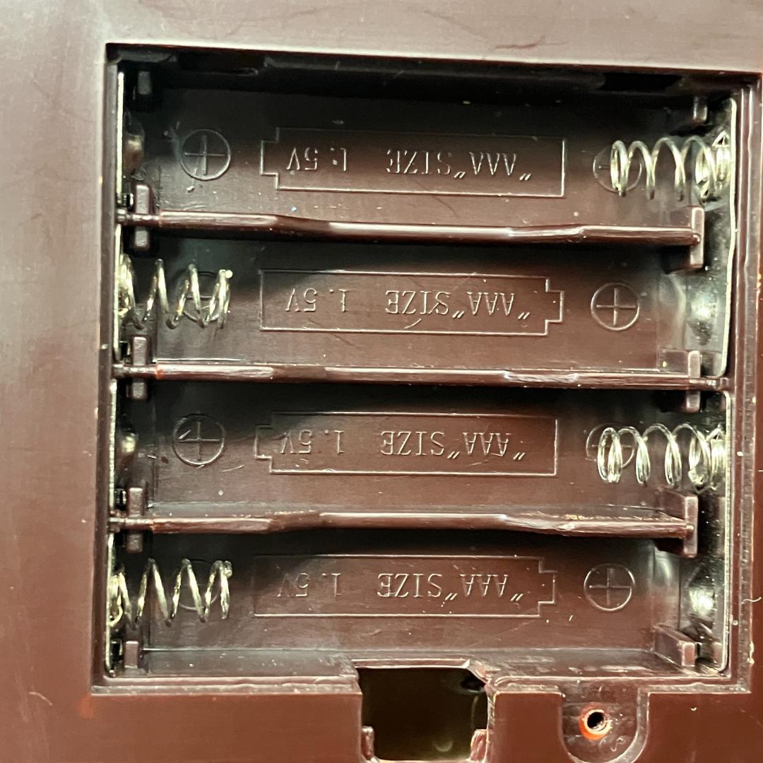 トーマスキンケード　雪景色　村のクリスマス列車　ミニチュア　ジオラマ　ライト