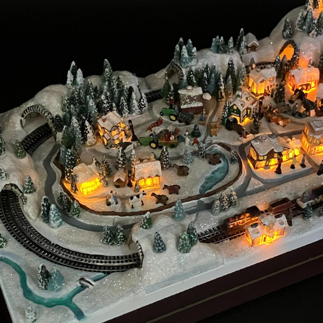 トーマスキンケード　雪景色　村のクリスマス列車　ミニチュア　ジオラマ　ライト