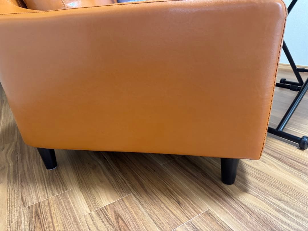 【美品】エアリゾーム 2人掛けソファ LAURU キャメル 完成品