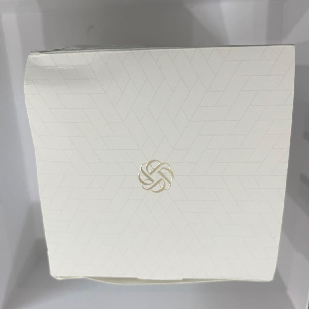 クリスマスコフレMarcel Wanders フェイスパウダー ホワイト