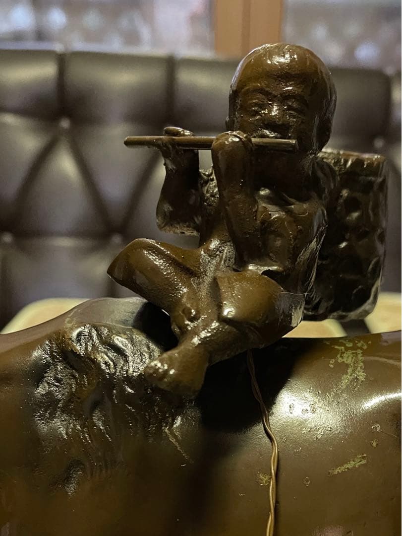 アンティーク品/立牛童子高岡銅器 台座付き送料無料（擦れや籠サビあり）⭐️大特価中