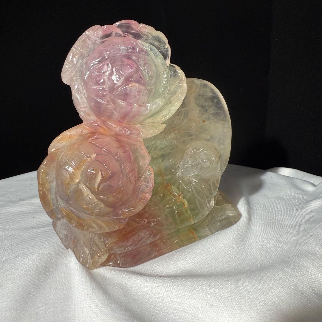 特売❣️天然石フローライトの鳥と花　置物　彫物NO.070507