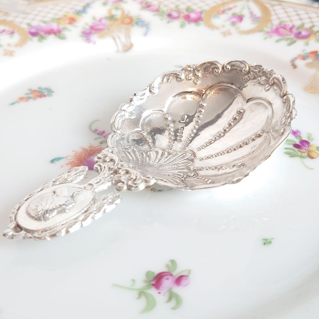 イギリス　ボンボンスプーン　キャディースプーン　純銀　アンティーク　銀製　32g