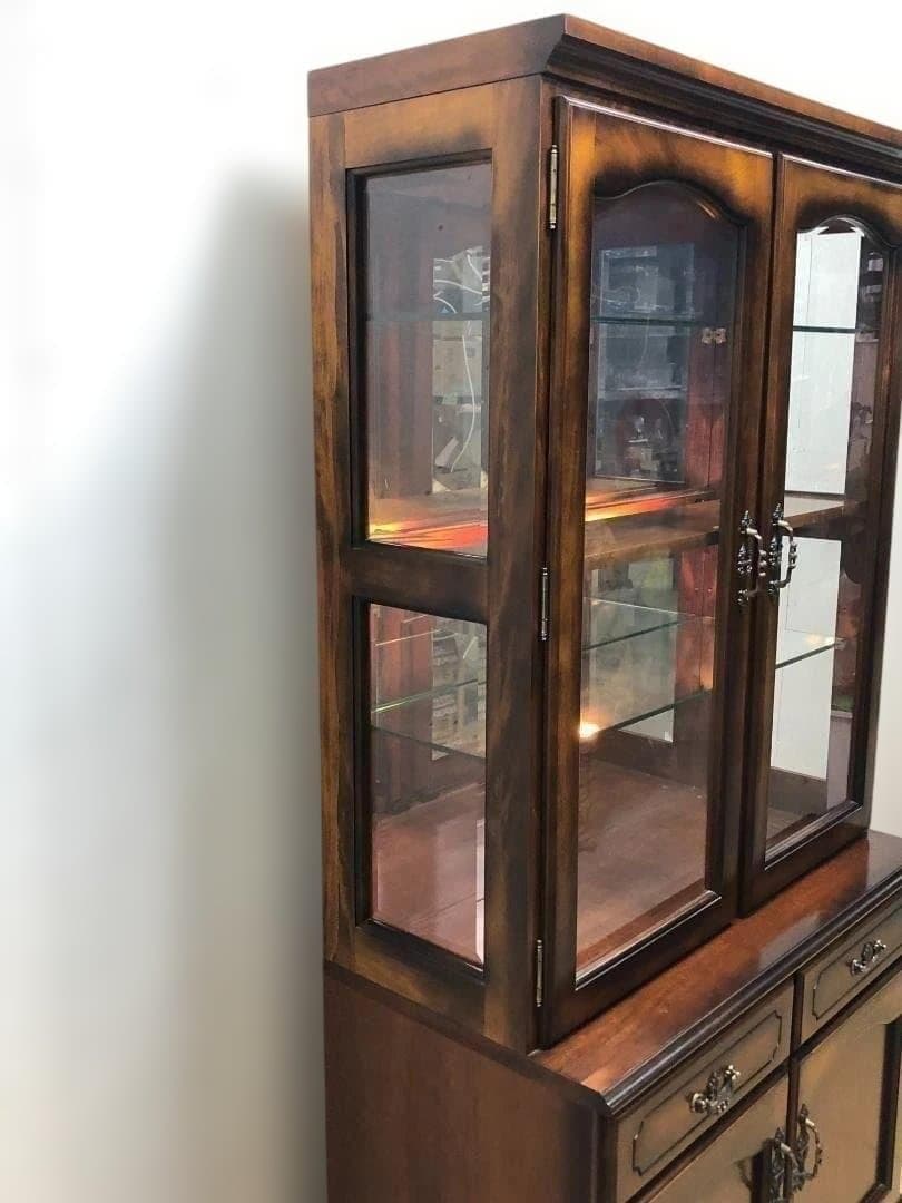 送料無料【希少3面ガラス採光】カリモク 飾り棚 コレクションボード 250709