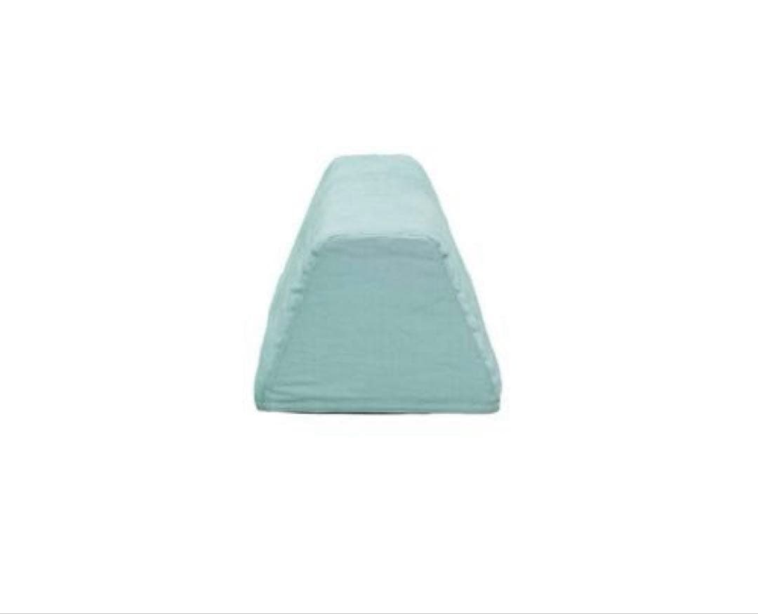 フライミー ⭐️FLO-FLO フロアマットとクッションセット301,000円