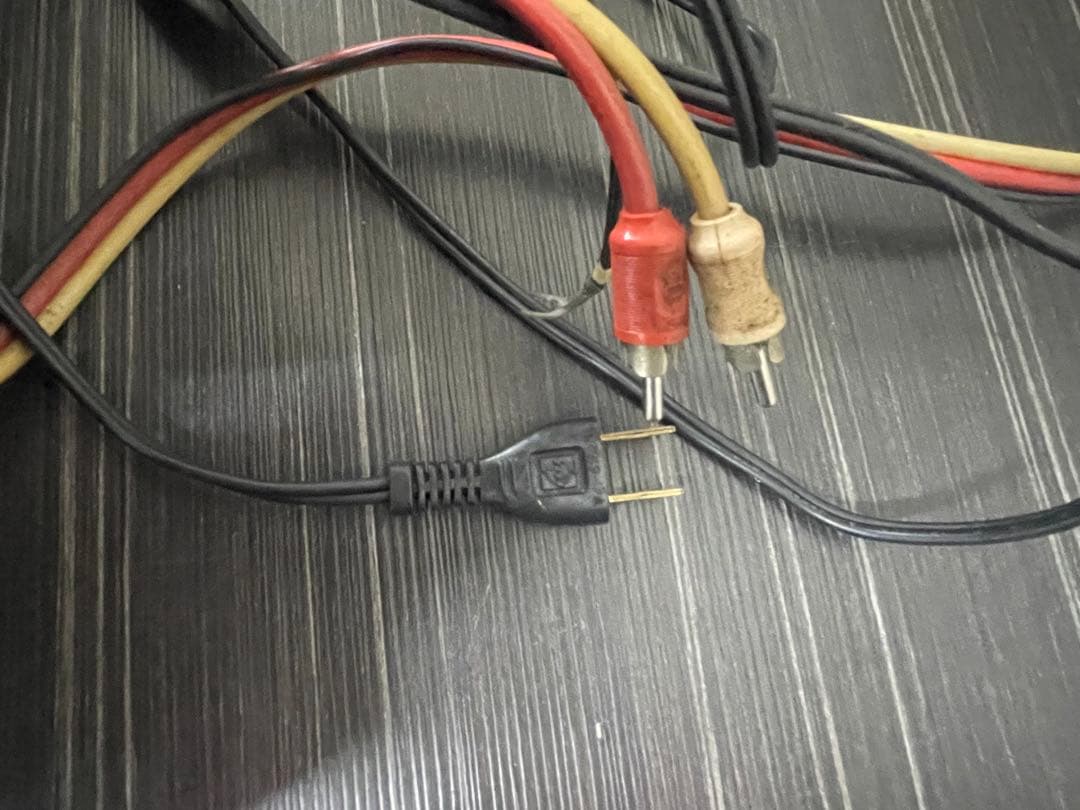 Technics SL-1300 ターンテーブル 通電のみ確認 現状品