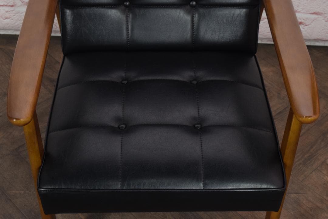 展示品　カリモク60 Kチェア スタンダードブラック　 W36170BW　19C