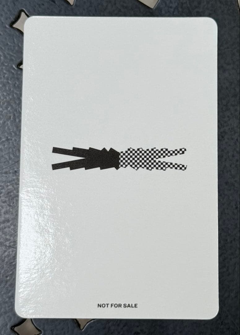 LESSERAFIM DIFFERENT ファンレターお渡し会限定トレカ サクラ - メルカリ