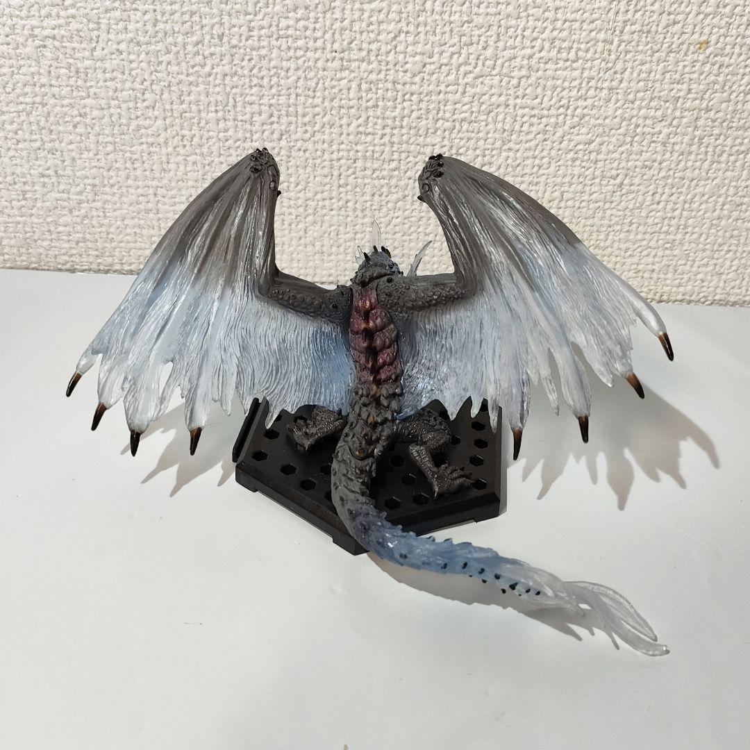 ☆ フィギュアビルダー モンハンフィギュア ゼノ・ジーヴァ 臨界状態