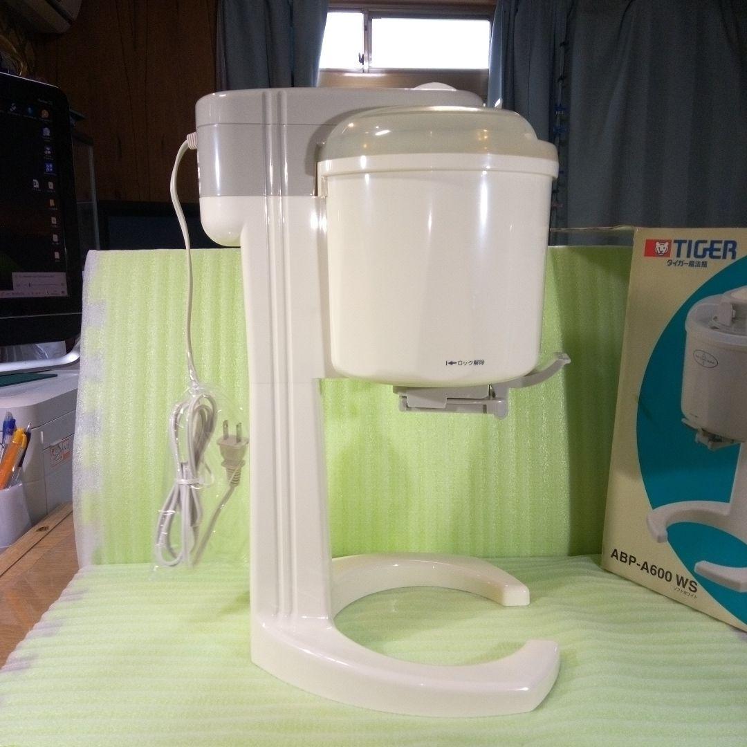 タイガー　ソフトクリームメーカー　ABP-A600WS　ソフトホワイト　レア