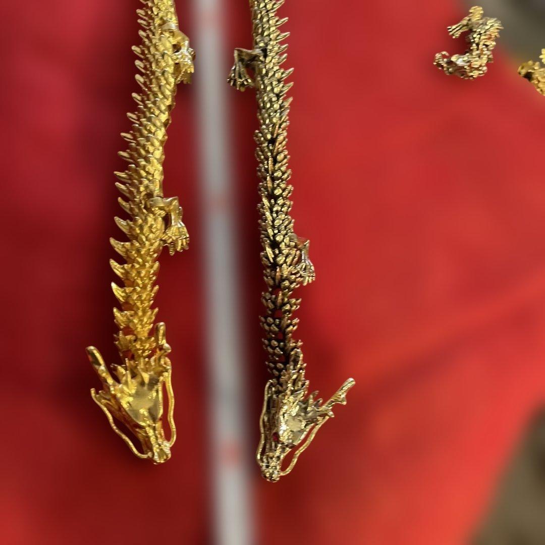 金銀ドラゴンフィギュア 置物2本せ