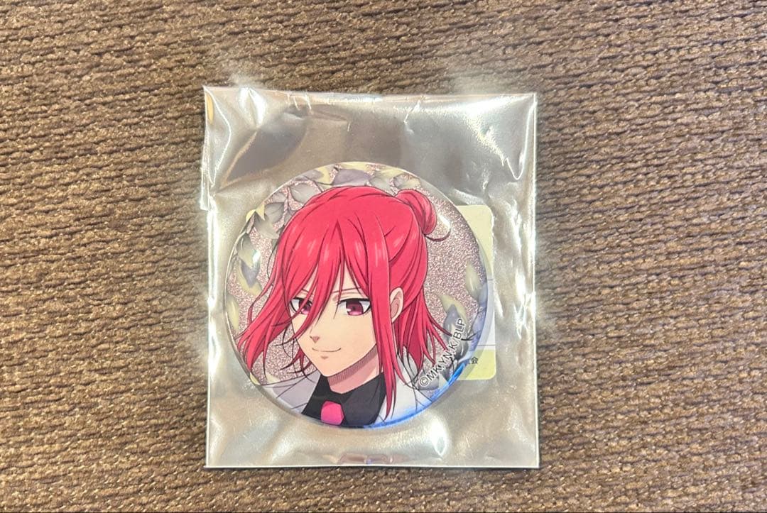 ブルーロック 千切豹馬 スーツモデルver 缶バッジ - メルカリ