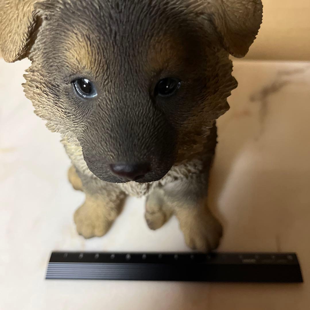 リアル犬の樹脂製置物 中型