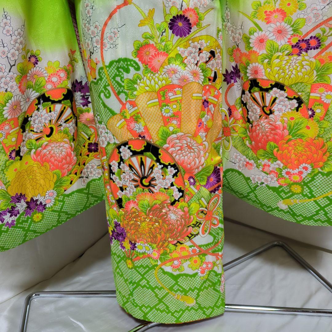七五三　７歳用 昭和レトロ　鮮やか着物　小物一式付き