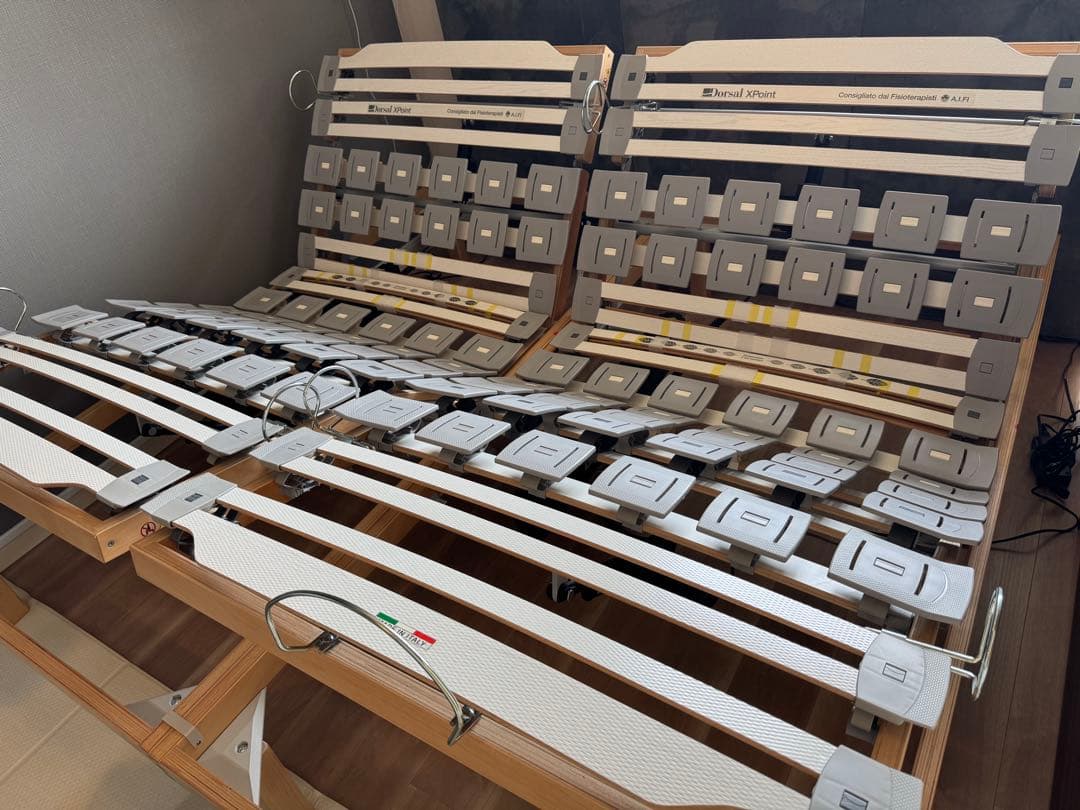 ウッドスプリングベッドXPoint/R4 (電動リクライニング)