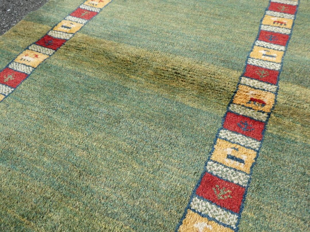 ⏰️ギリギリSALE⏰️　120×87cm　ギャッベ　イラン産　ペルシャ絨毯