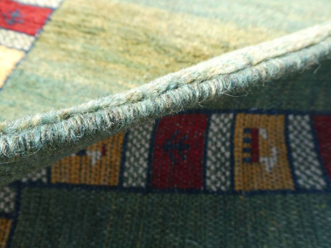 ⏰️ギリギリSALE⏰️　120×87cm　ギャッベ　イラン産　ペルシャ絨毯