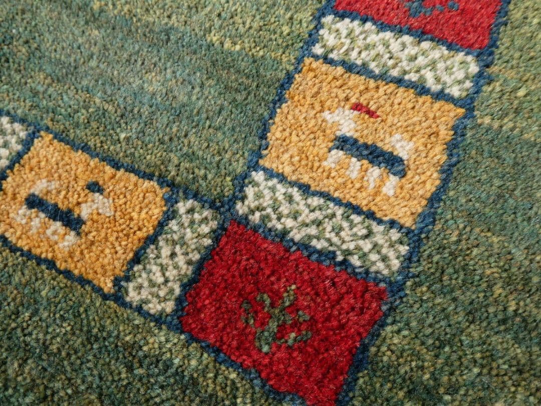 ⏰️ギリギリSALE⏰️　120×87cm　ギャッベ　イラン産　ペルシャ絨毯