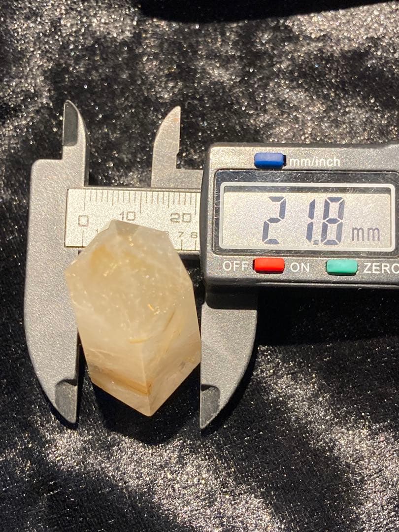 太陽ルチルクォーツ ポイント 天然石 パワーストーン 財運 金運