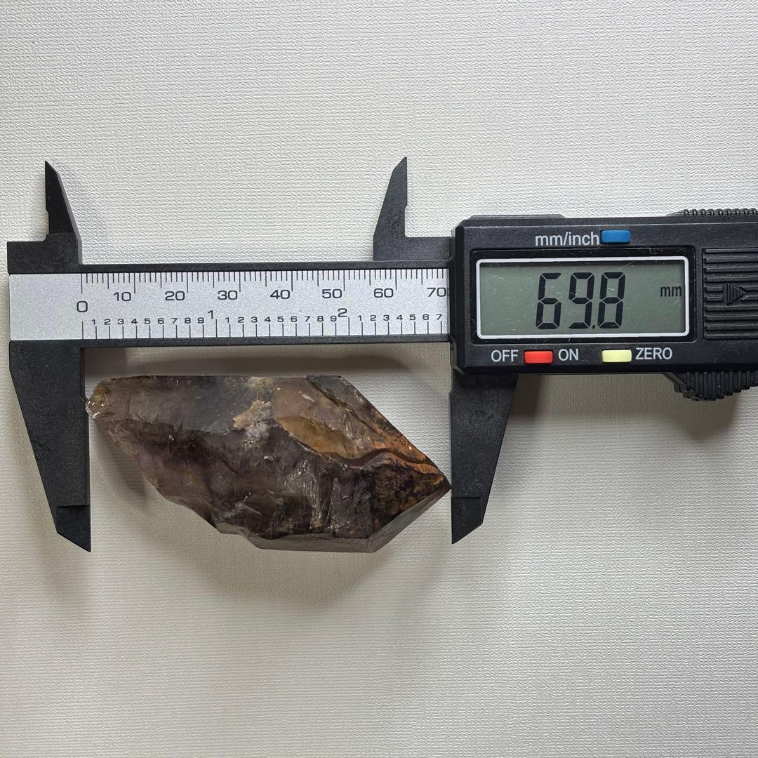 ジンバブエ産 スーパーセブン アメジストエレスチャル 原石85g