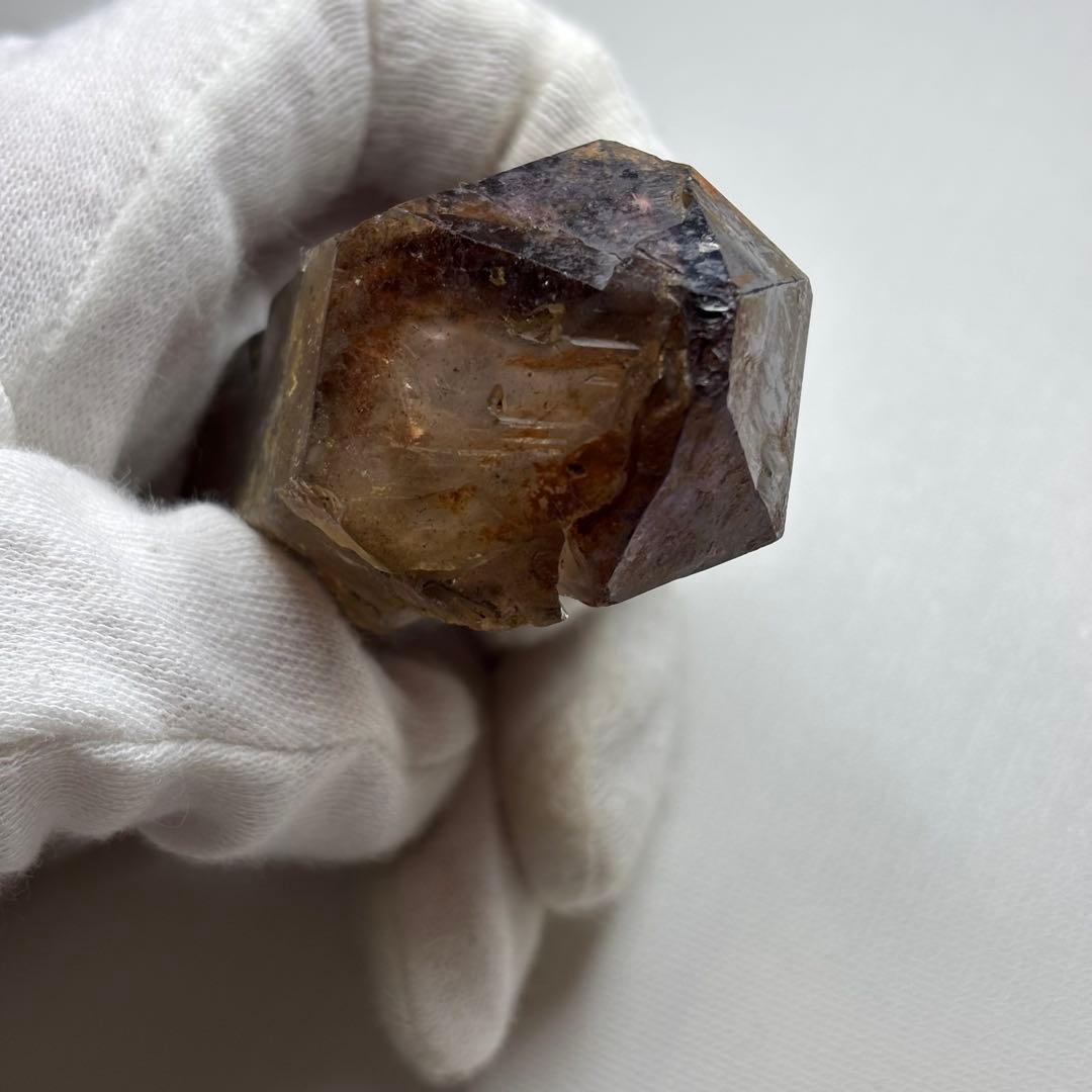 ジンバブエ産 スーパーセブン アメジストエレスチャル 原石85g