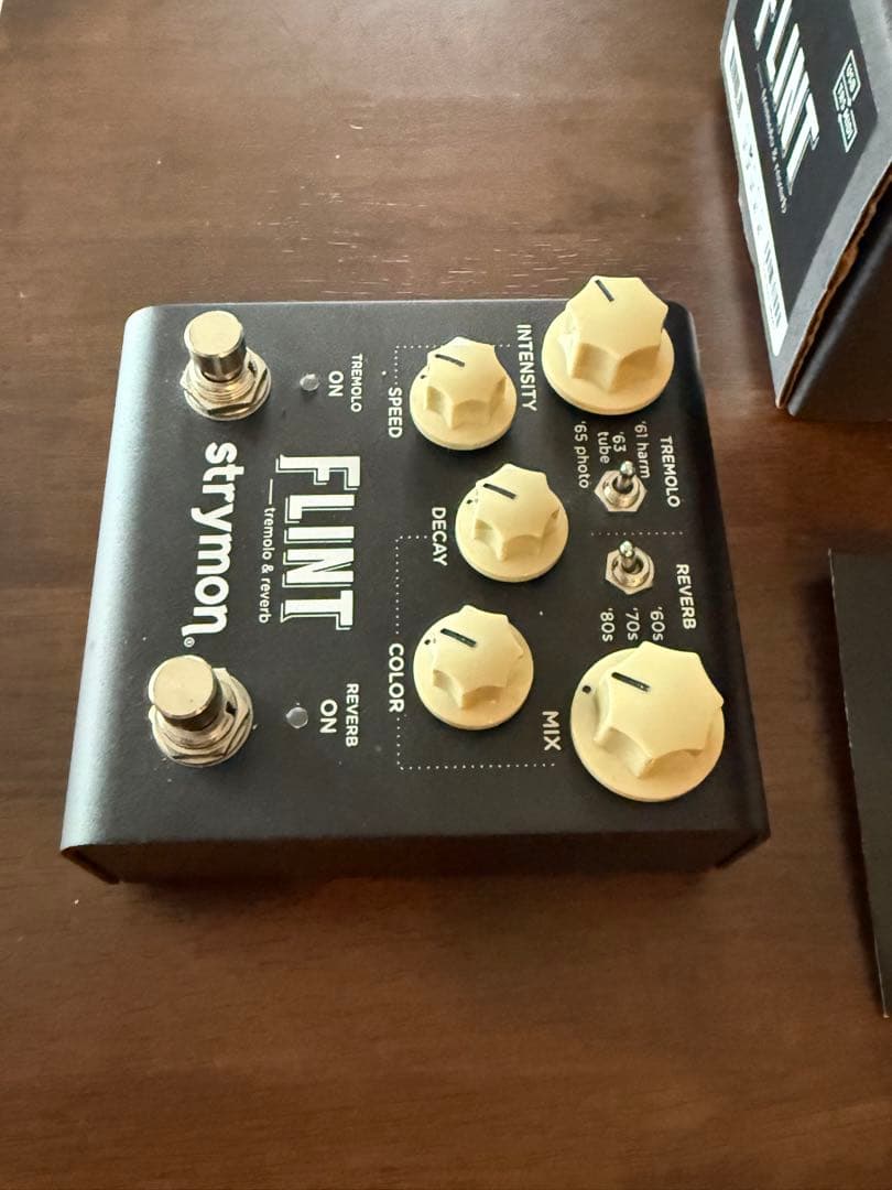 strymon FLINT トレモロ & リバーブ V2 超美品！