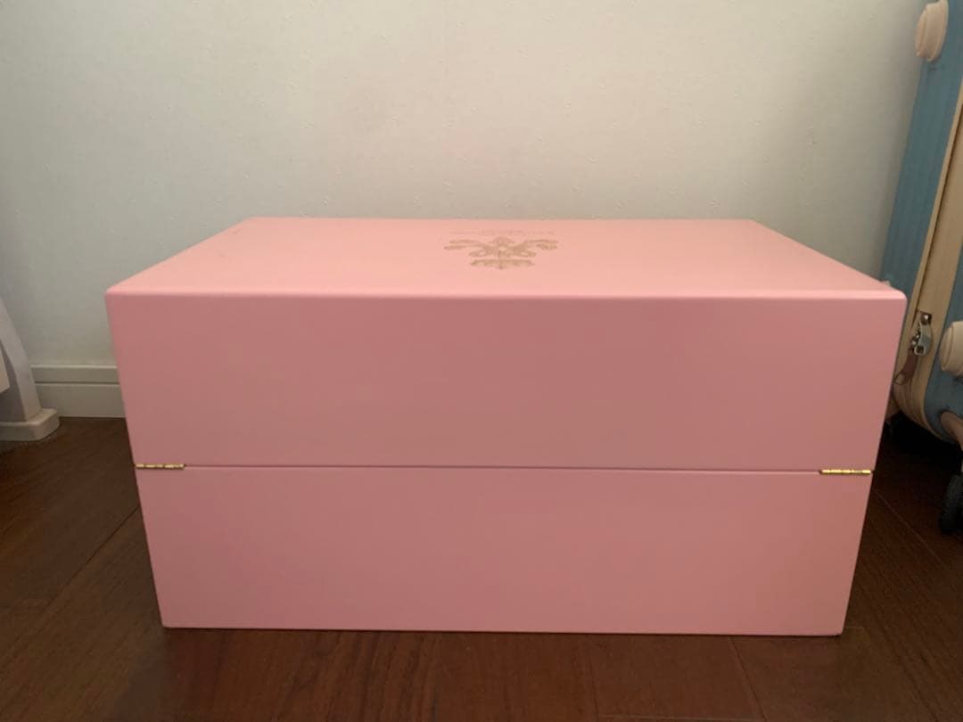 NINA'S ディスプレイボックス　非売品　メイクBOX収納紅茶缶
