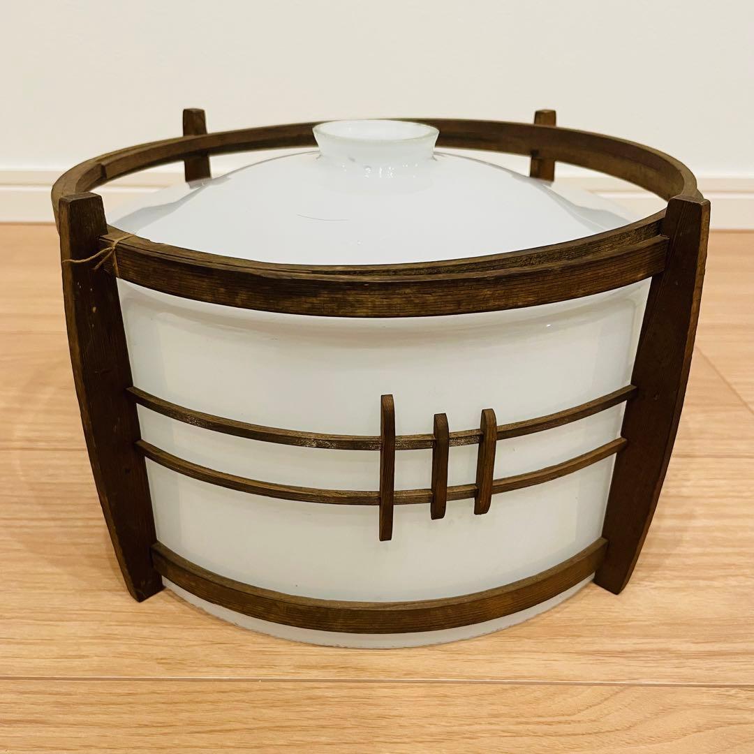 昭和レトロ 中ぶり 乳白ガラス 木枠 天井照明 電傘 電笠 2