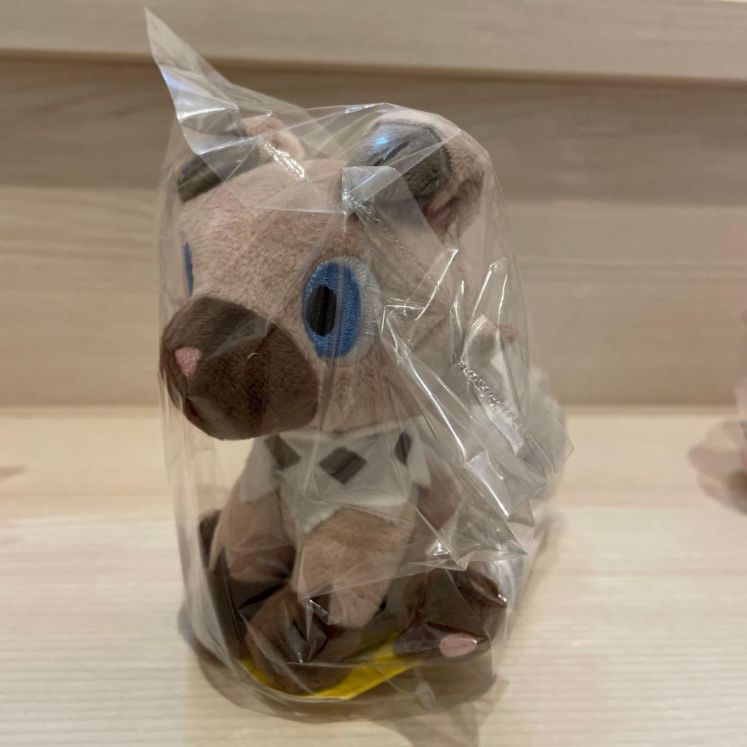 ポケモン fit ぬいぐるみ イワンコ ルガルガン - メルカリ