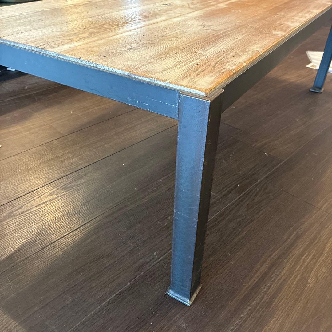 シンプルな木製センターテーブル 今月末に取り下げになります、最終価格