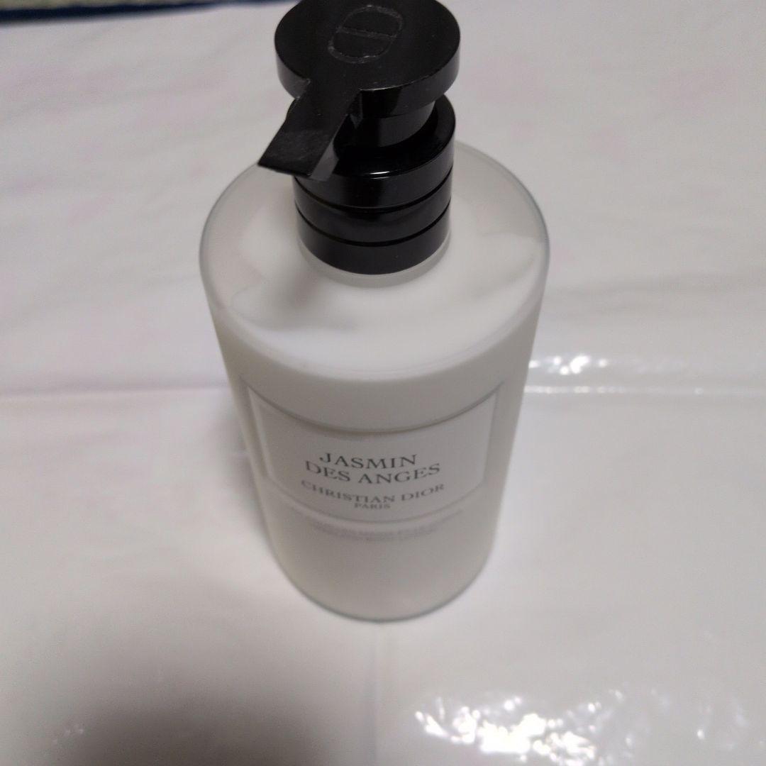 メゾンクリスチャンディオール　ジャスミン　デ　サンジュ　ハンド&ボディローション
