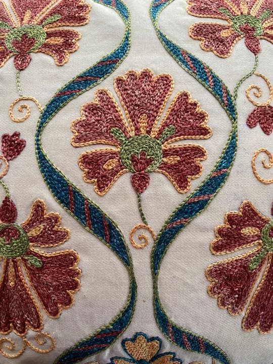 ウズベキスタン製 シルク スザニ刺繍 クッションカバー 45×44 SZN715