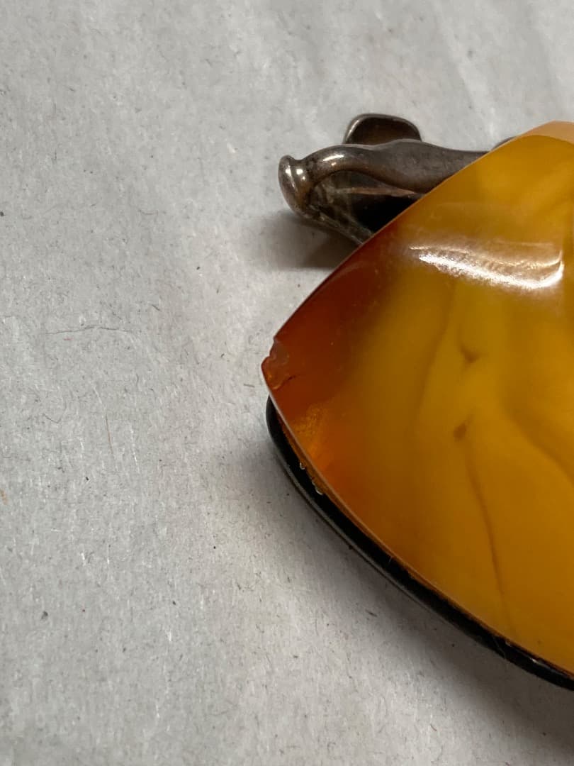 刻印 大型 ロイヤルアンバー デザイン ペンダント トップ