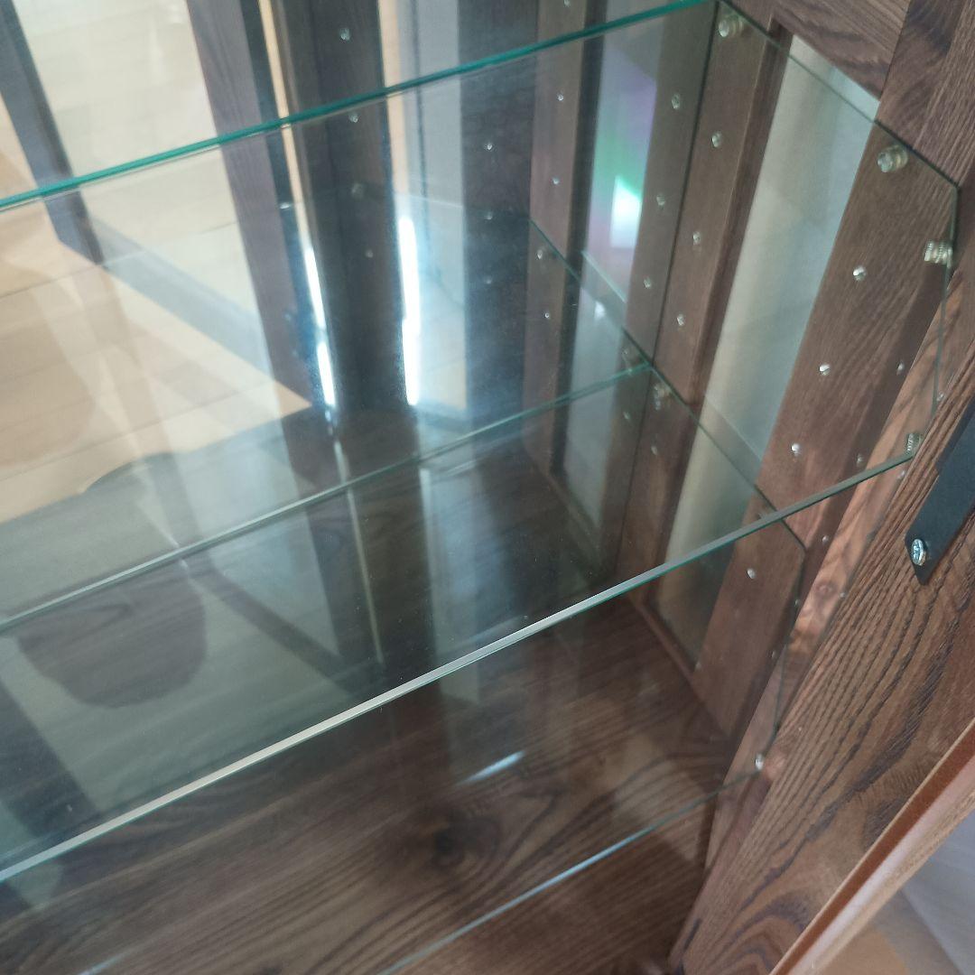 オーク調ガラスキャビネット 4段